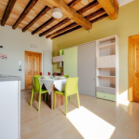 Castello Di Marano Sul Panaro - Room & Breakfast エクステリア 写真