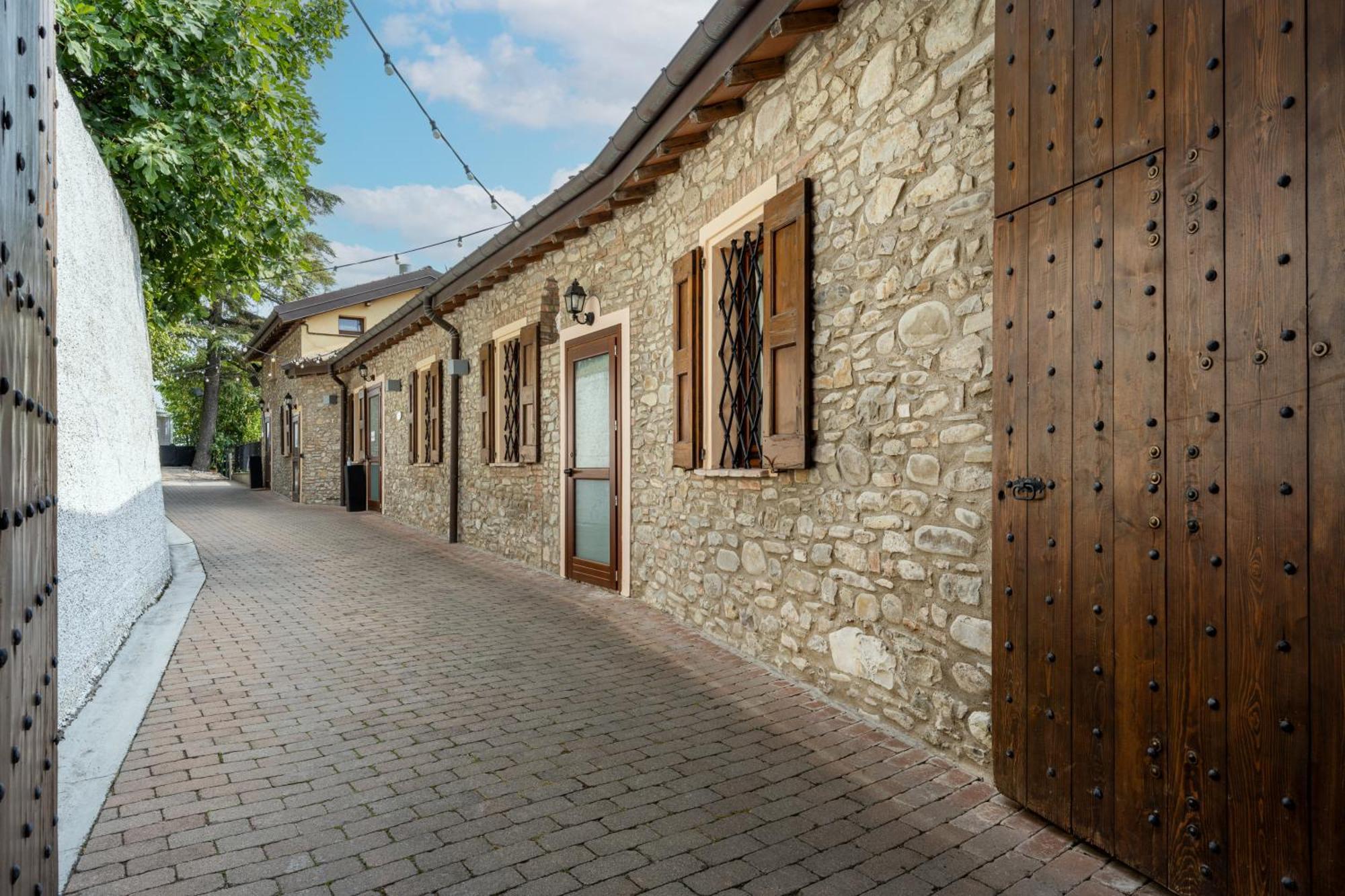 Castello Di Marano Sul Panaro - Room & Breakfast エクステリア 写真