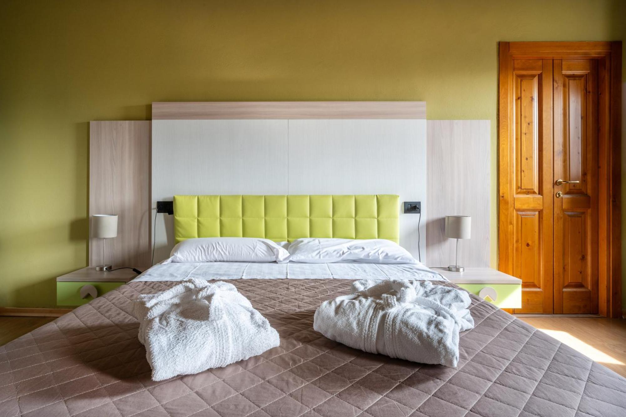 Castello Di Marano Sul Panaro - Room & Breakfast エクステリア 写真